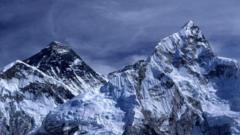 Rescue efforts under way after 1,000 people trapped on Mount Everest slopes