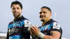 Glasgow battle past Bulls to reach quarter-finals 846b2b60 3057 11f1 908b 93cc749a44cd