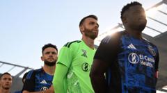 Scotland's Gunn concedes four in San Jose debut defeat