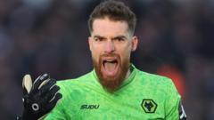 Forest in talks to sign keeper Sa from Wolves
