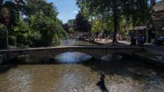 Bourton-on-the-Water loses water as 30°C forecast