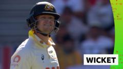 Smith dismissed by Carse as Australian wickets tumble