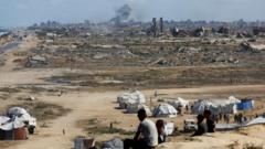 Trump urges mediators to 'move fast' as key Gaza peace talks set to begin