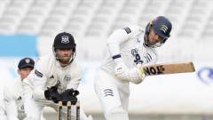 Middlesex's Du Plooy impresses against Gloucestershire