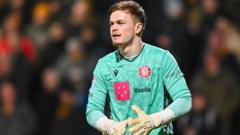 Cooper signs new Rs deal and joins Barnsley on loan