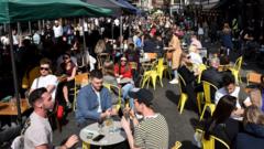 Al fresco dining fund hopes to boost summer trade