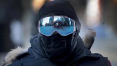 Polar Vortex Death Toll Rises To 21 As US Cold Snap Continues - BBC News