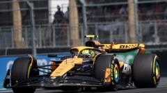 Miami Grand Prix: Norris leads from Verstappen after safety car