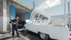 Popemobile to become health clinic for Gaza children