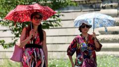 Amber heat health alerts in effect as UK set for one of longest-lasting heatwaves since 1976