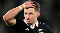 Barrett starts at 10 for All Blacks at Twickenham