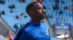 Luton sign former Portsmouth defender Bramall