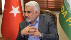 HÜDA PAR lideri Yapıcıoğlu BBC Türkçe'ye konuştu: Parti yeni sürece nasıl bakıyor?