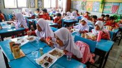 makan-bergizi-gratis-perdana-sasar-600-ribu-orang-jauh-dari-target-awal-apakah-program-ini-terlalu-tergesa-gesa