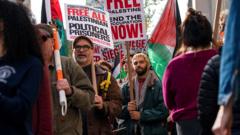 US student Gaza protesters vow to stay until demands met