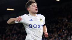 Ex-Swans Piroe and James help Leeds rise to third