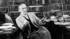 'Rare opportunity' for Tolkien fans as books auctioned