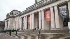 National Museum 'in early discussions' over closing for repairs