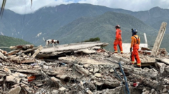 Two sniffer dogs search 500 buildings in quake zone