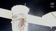 Rò rỉ không giải thích được từ tàu vũ trụ Soyuz của Nga