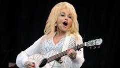 Dolly Parton postpones shows over 'health chalenges'
