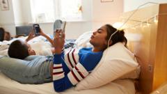 Household energy bills to hit three-year high as Ofgem announces 4% rise from October