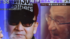 TV bulletins announcing Johnny Kitagawa's death in 2019 
