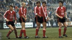 (GERMANY OUT) football, Bundesliga, 1984/1985, Stadium am Boekelberg, Borussia Moenchengladbach versus Bayer 04 Leverkusen 1:1, scene of the match, free kick, players wall, f.l.t.r. Juergen Gelsdorf (Bayer), Anders Giske (Bayer), Falko Goetz (Bayer), Rudolf Woitowicz (Bayer), Dirk Schlegel (Bayer) (Photo by Werner OTTO/ullstein bild via Getty Images)
