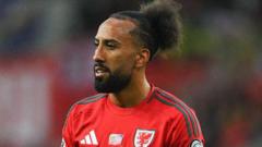 Wales winger Thomas signs for Stoke
