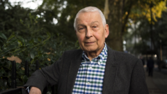 Former Labour minister Frank Field dies aged 81