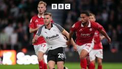 On another day we get three points - Elder