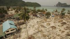 Destruição em Ko Phi Phi, na Tailândia