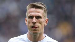 Riis 'a really good signing' for Robins