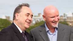 Tom Hunter pays for plane to bring Alex Salmond's body home