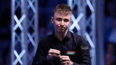 How many nationalities have played at the World Snooker Championship?