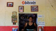 El Salvador, bitcoini yasal para birimi ilan eden ilk ülke oldu. El Salvador Devlet Başkanı Nayib Bukele'nin bitcoini para birimi olarak tanıma teklifi, Kongre'de 84 üyenin verdiği 62 oyla kabul edildi.