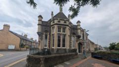 Can a Former Library Transform into a Thriving Mosque?
