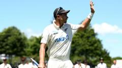 England add Southee to coaching staff