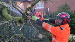 More than 140,000 homes still without power after Storm Éowyn