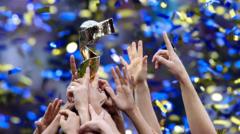 सन् २०१९ को विजेता संयुक्त राज्य अमेरिकासहित ३२ वटा देश महिला विश्‍वकपमा खेल्दै छन् 