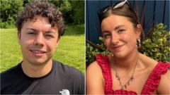 'Twf yn y galw am addysg hyblyg ond llai o gyllid fesul myfyriwr' - Y Brifysgol Agored