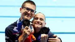 GB's Thorpe & Tomblin win world synchronised bronze