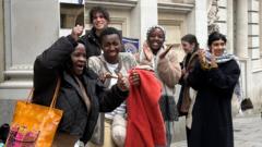 Woman not guilty of expression of support for Hamas