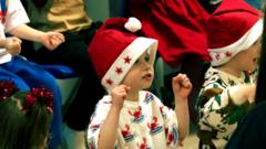 Òganan Bhaile a' Ghobhainn fosgailte fad na bliadhna