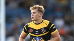 Castleford back Tate facing four months out