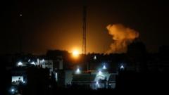 Flare from an Israeli air strike in Gaza (27/01/23)