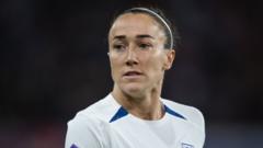 Bronze says England 'can lead the way' in women's football