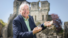 Guilty conscience leads to medieval tiles' return