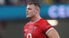 Wales’ Lake wants Sherratt send-off against England