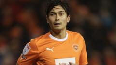 Blackpool's Dougall joins Thai side Buriram